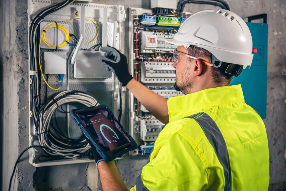 Top electrical contractors Abu Dhabi